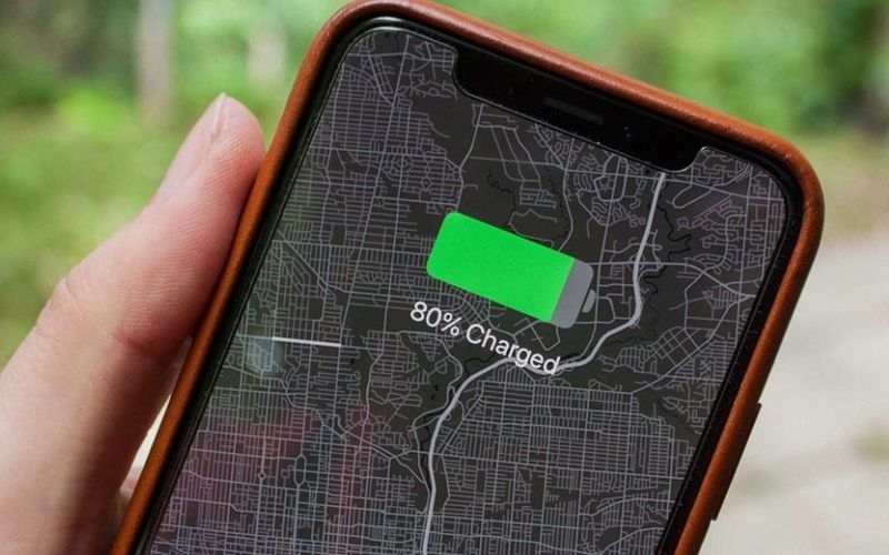 Sạc pin khoa học giúp tăng tuổi thọ pin điện thoại