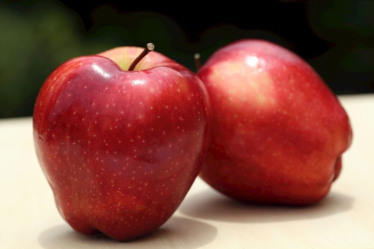 táo Red Delicious 4