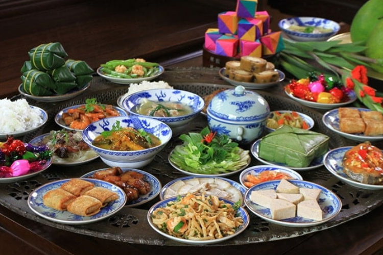 Tất niên nên làm ngày nào 6