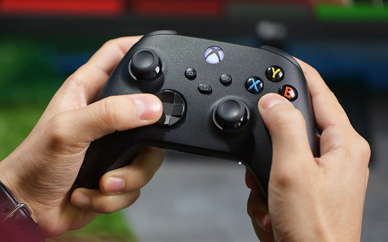 Tay cầm hay bàn phím và chuột tốt hơn cho chơi game - hình 1