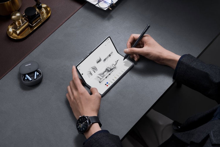 Tecno ra mắt Phantom V Flip2 và Phantom V Fold2 với trợ lý AI tích hợp - hình 2