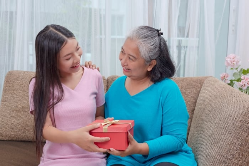 Tết Âm lịch 2026 nên tặng quà gì? - hình 4
