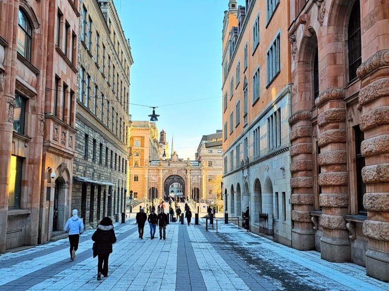 tháng 2 đi nước nào đẹp chau au.jpg