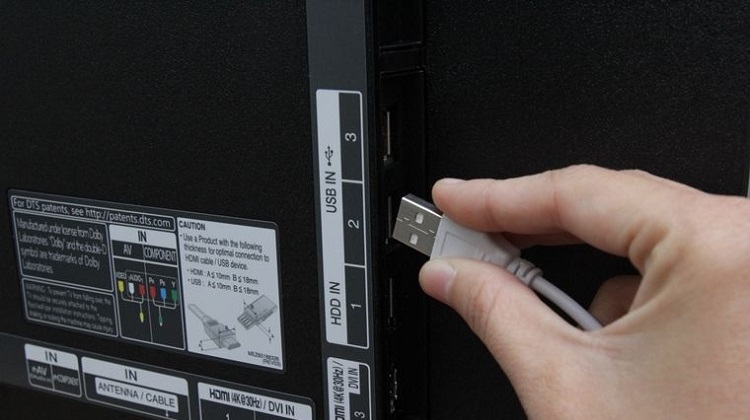 Thay cổng USB tivi (H&igrave;nh 3)