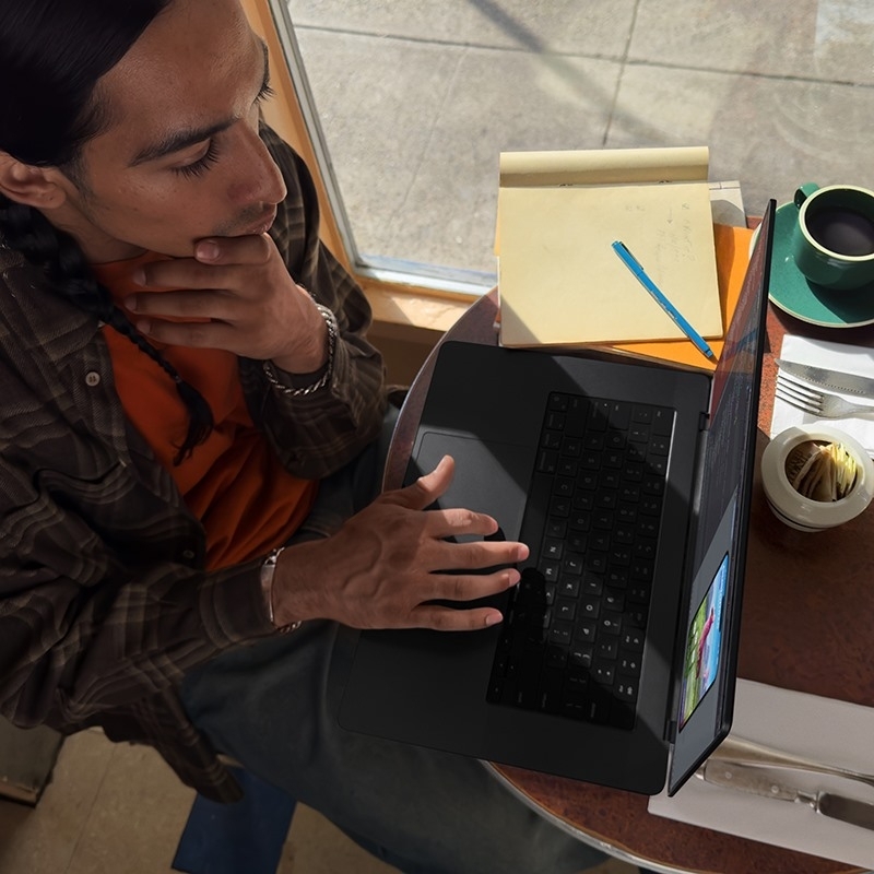 thay pin macbook giá bao nhiêu 2026 7