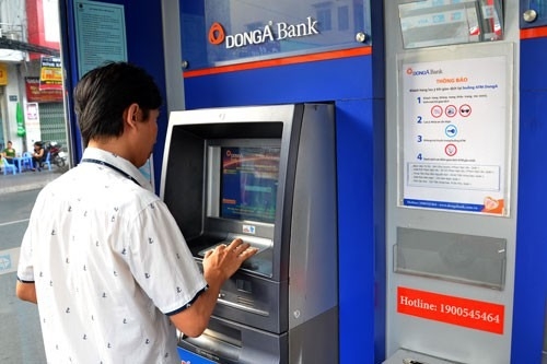 Thẻ ATM Đông Á bị nuốt phải làm sao 1