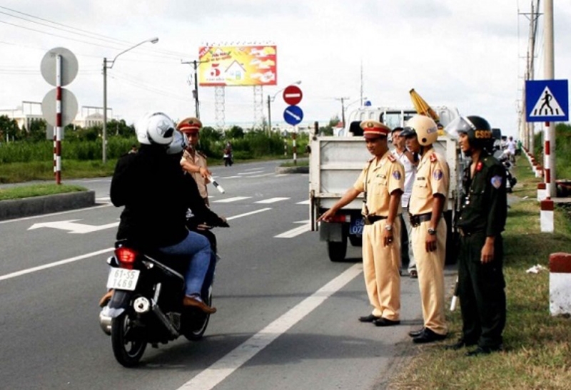 Thế nào là đi sai làn đường? (hình 5)
