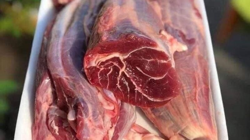 thịt bắp bò hấp xì dầu bằng nồi áp suất 2