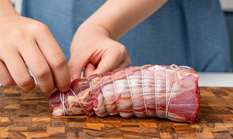 thịt bắp bò hấp xì dầu bằng nồi áp suất 3