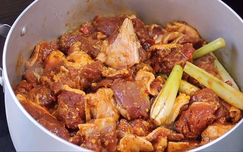 thịt bò hầm nước dừa ảnh 6