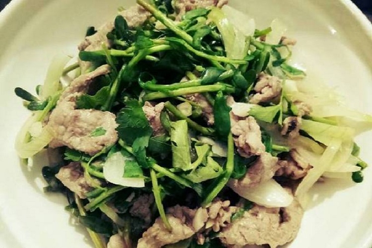 Thịt bò xào rau đắng (Hình 1)