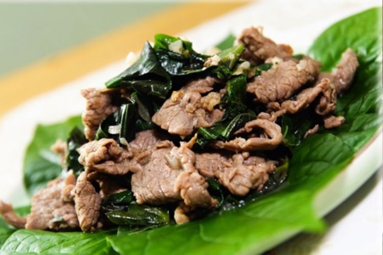 thịt nai xào lá lốt.jpg