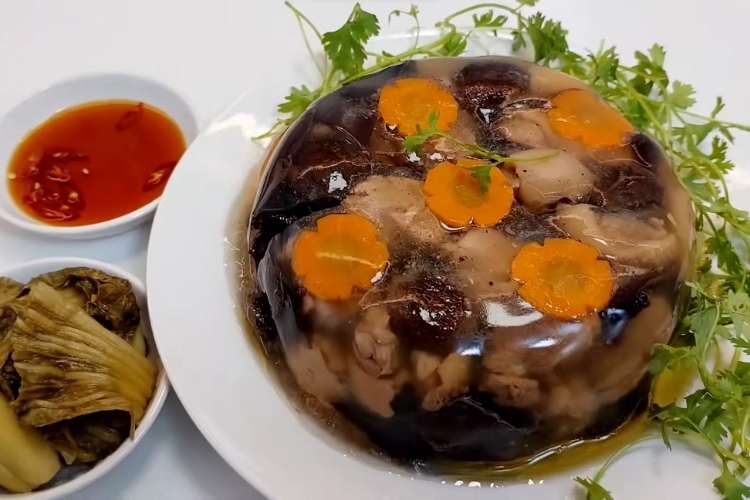 thịt ngan nấu đông (1).jpg