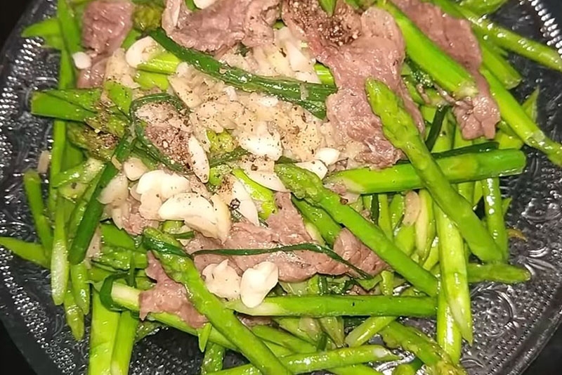 Thịt ngựa xào với gì ngon (hình 7)