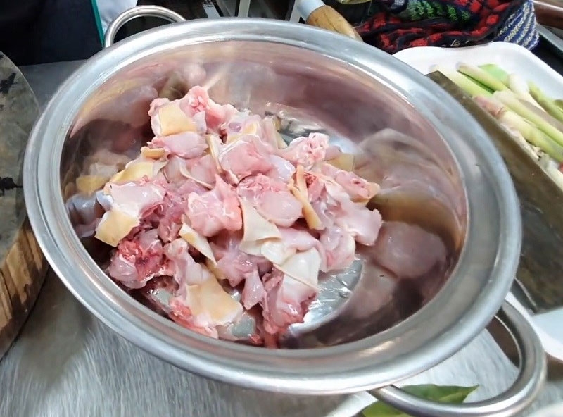 Thịt thỏ chiên vừng hình 2