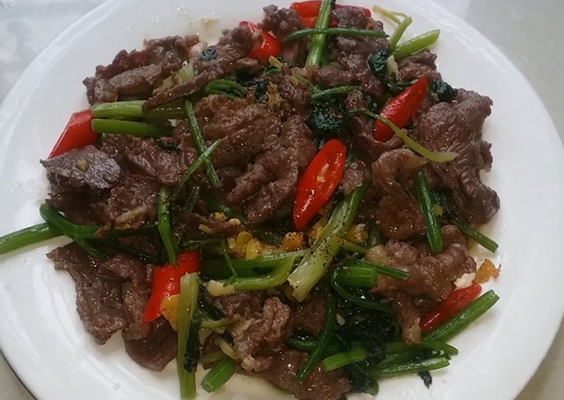 Thịt trâu xào cần tây (hình 11)