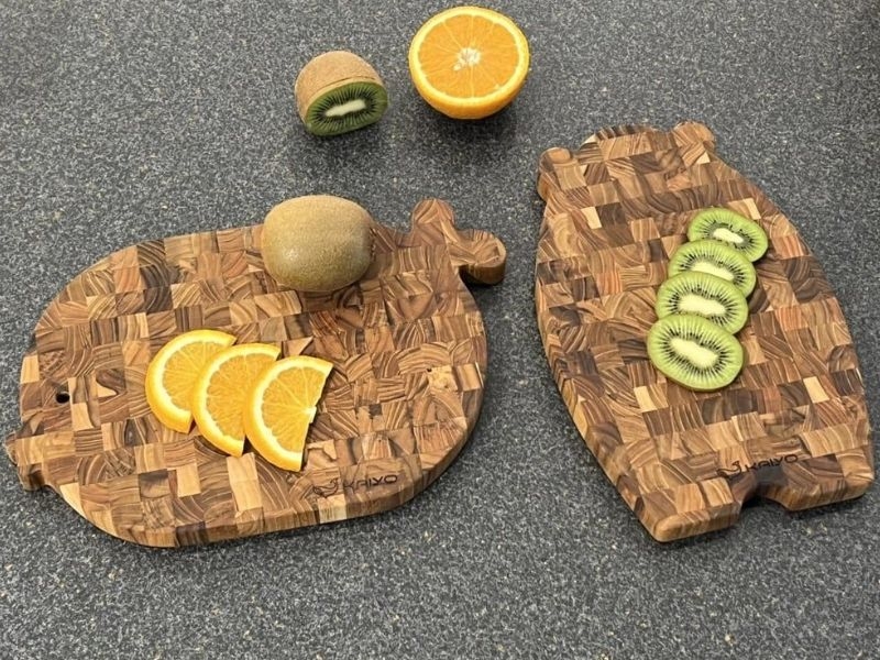 Thớt gỗ Teak đầu cây Kaiyo hình con gấu DC-GAU