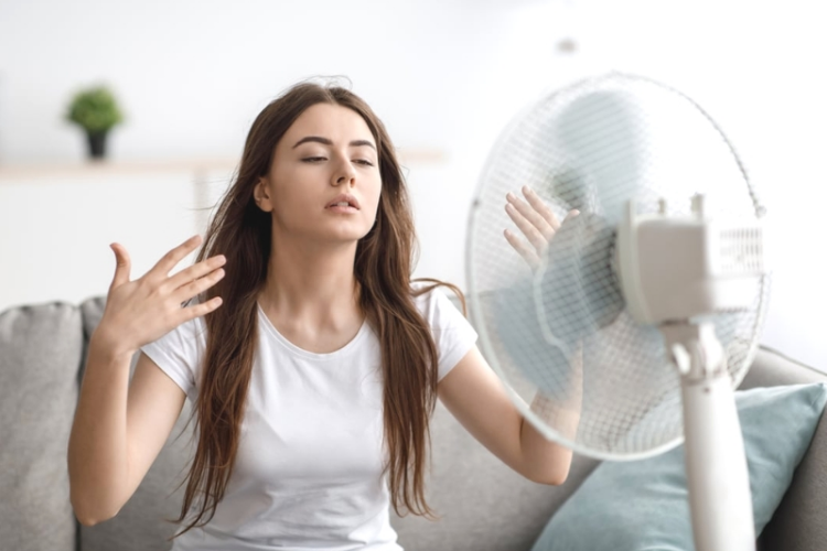 tiện ích của quạt bàn 2
