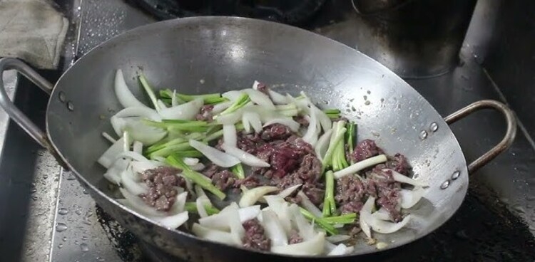 Tiết canh dê 4