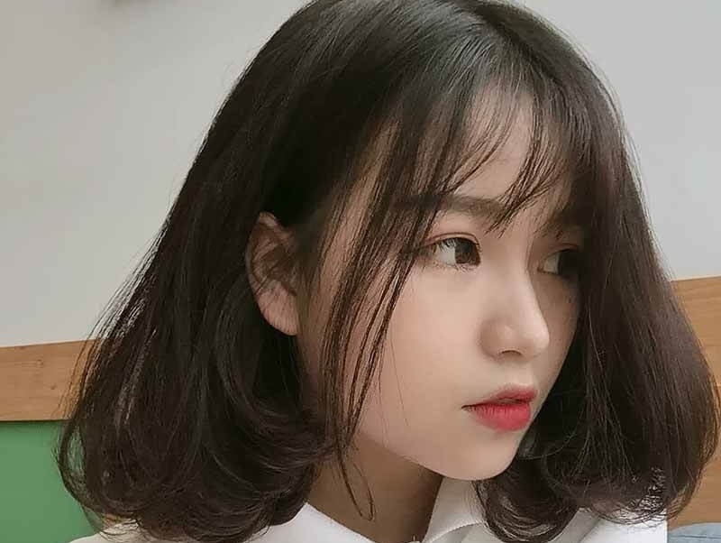 Tóc ngang vai uốn cụp ảnh 6