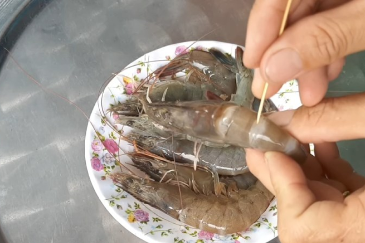 Tôm chiên hạnh nhân hình 4