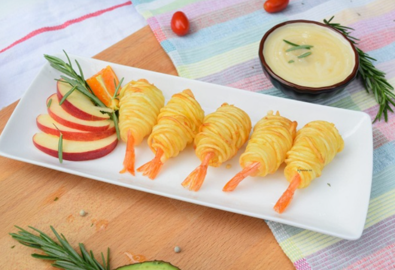 cách làm tôm cuộn khoai tây - hình 10
