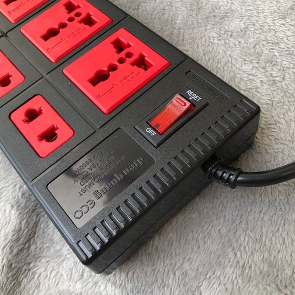 top ổ cắm điện đa năng tốt nhất 2