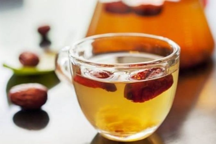 Trà táo đỏ mật ong hình 3