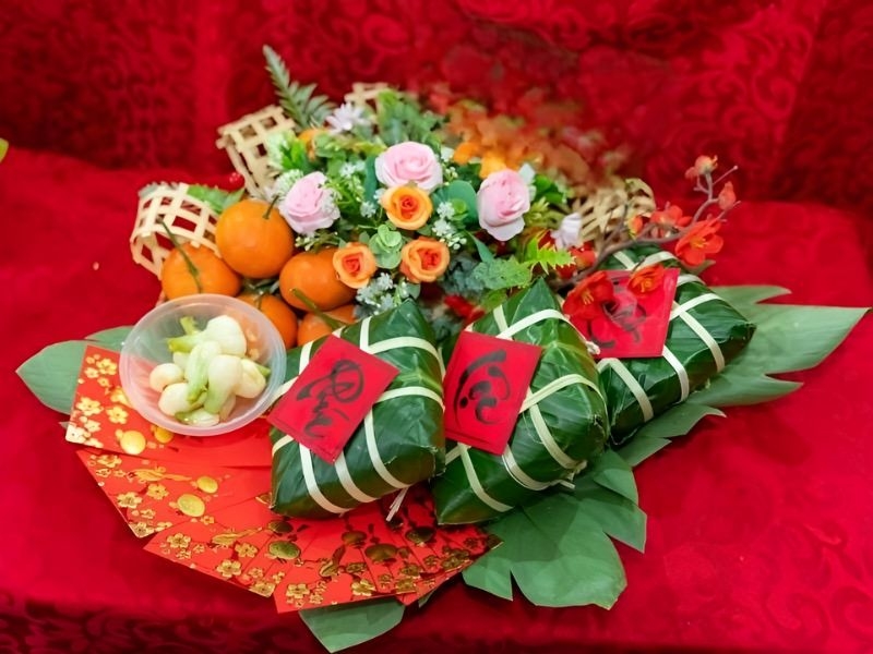 trang trí mâm bánh chưng 2