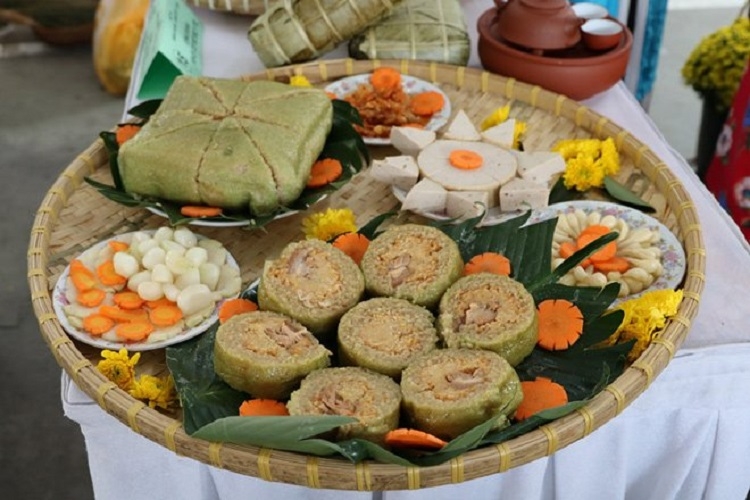 trang trí mâm bánh chưng 9
