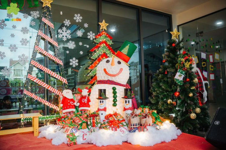 trang trí noel văn phòng 4