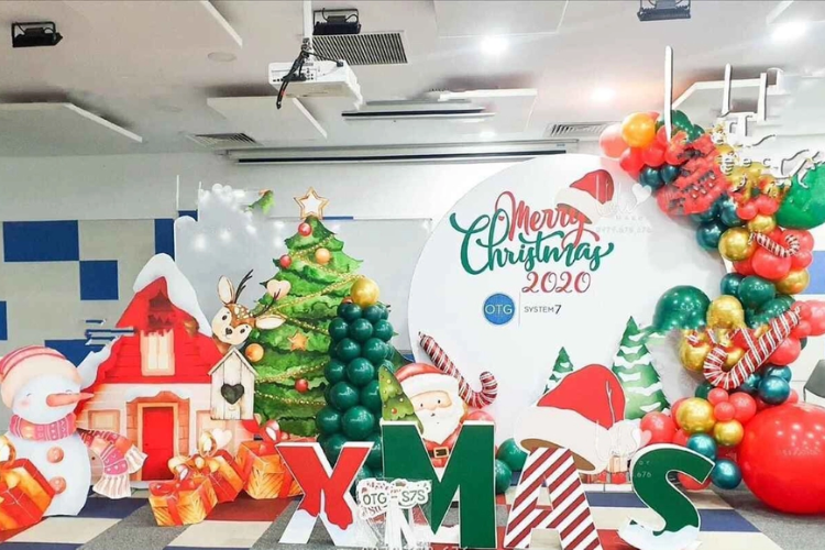 trang trí noel văn phòng 13