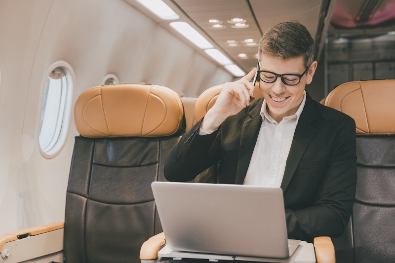 Trên máy bay có Wi-Fi không? (hình 3)