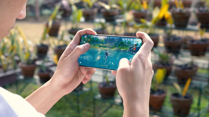 Trên tay HUAWEI Mate 80 Pro - hình 8