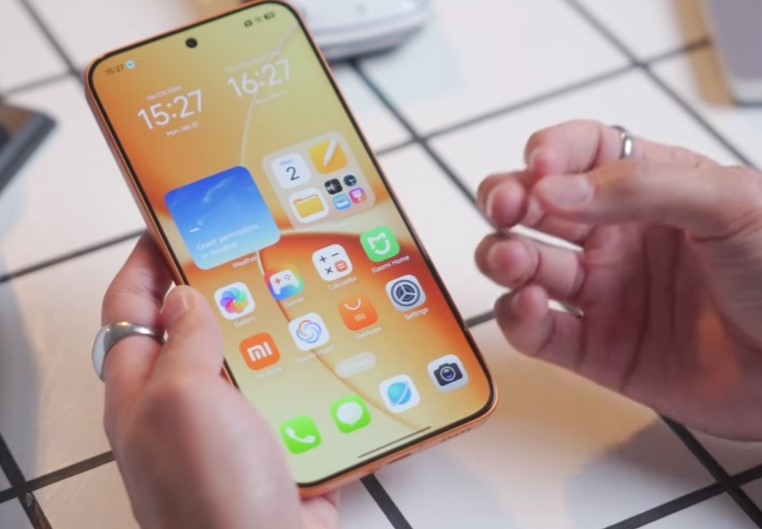 Trên tay Redmi Turbo 5 Max - hình 4