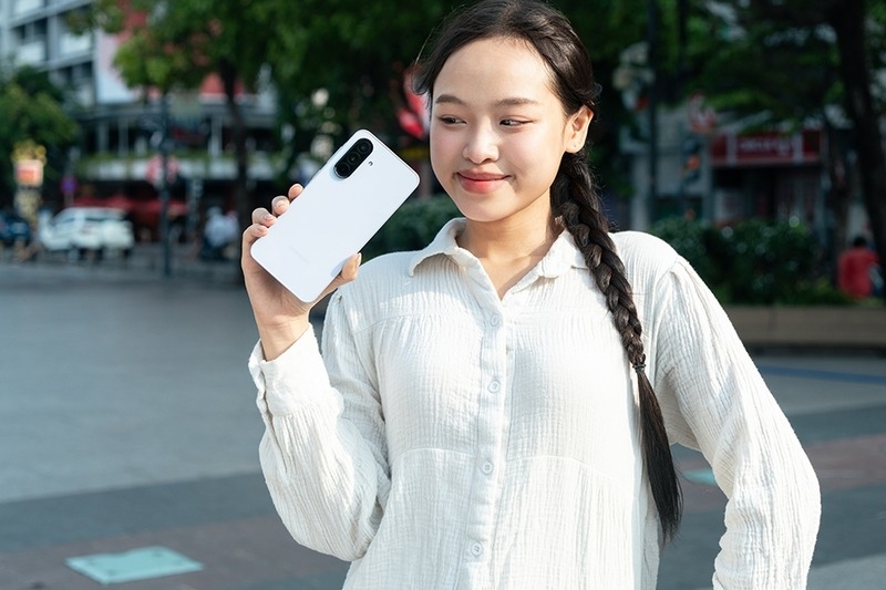 Trên tay và đánh giá nhanh Samsung Galaxy A36 5G (ảnh 4)
