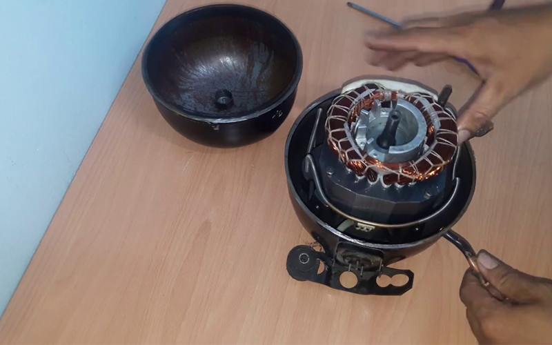 tủ lạnh chạy nhưng không lạnh 9