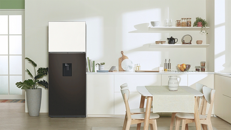 tu lanh samsung inverter 382 lit rt38cg6584b1sv