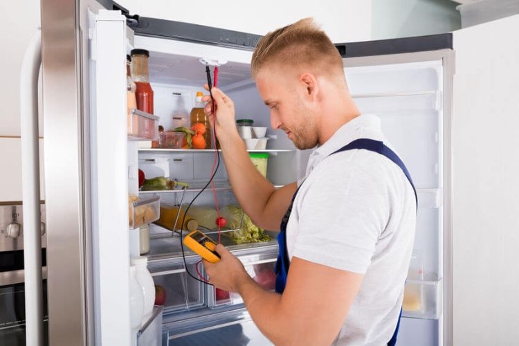 tủ lạnh kêu liên tục