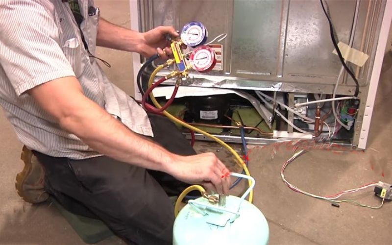 Tủ lạnh LG không ngắt do thiếu hoặc dư gas lạnh