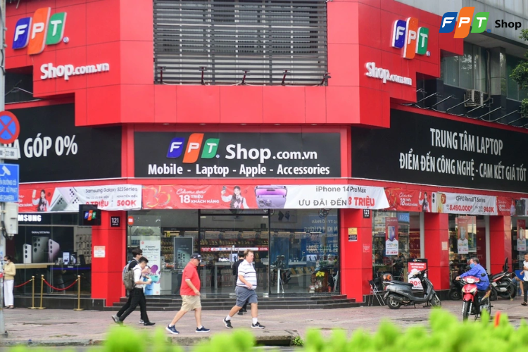 tủ lạnh màu trắng 5.png