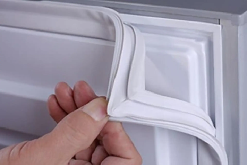 Tủ lạnh Mitsubishi không ngắt điện (hình 2)