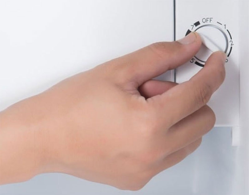 Tủ lạnh Sanyo không mát hình 6