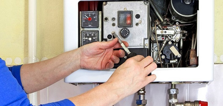 tự vệ sinh bảo dưỡng m&aacute;y nước n&oacute;ng tại nh&agrave; h&igrave;nh 5