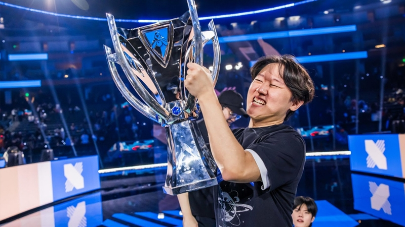 Tuyển thủ nào vô địch CKTG LMHT nhiều nhất 5