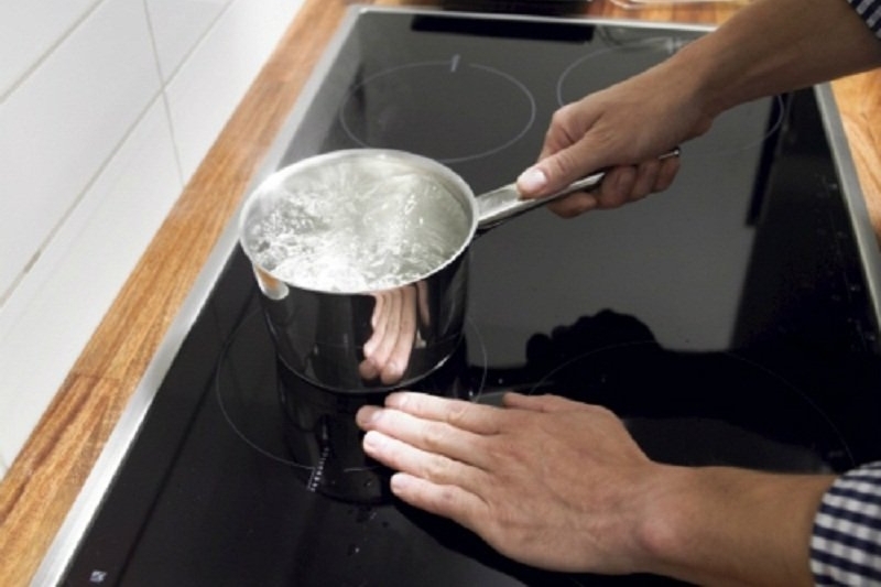 Nhược điểm của bếp điện từ kết hợp hồng ngoại 2