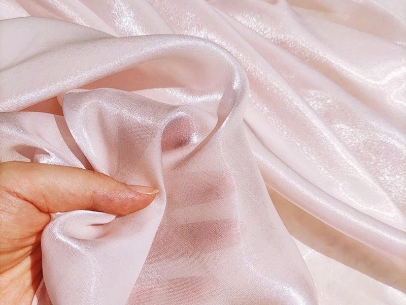Vải organza tổng hợp