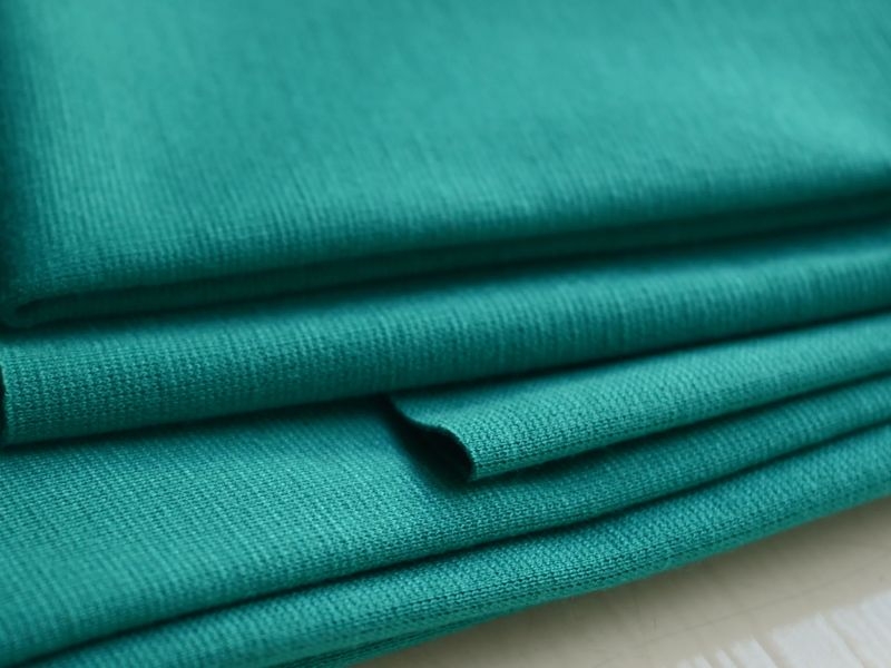 Ưu nhược điểm của vải tuyết mưa