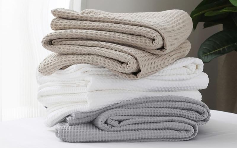 Cách vệ sinh và bảo quản vải Waffle