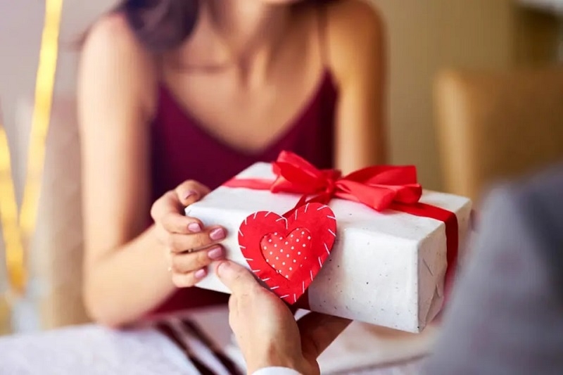 Valentine trắng ai tặng quà cho ai ảnh 11